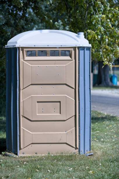 Best Portable toilet rental cost  in Woodville, WI